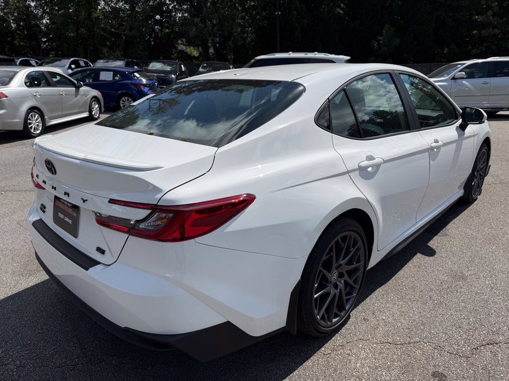 Toyota Camry photo 6