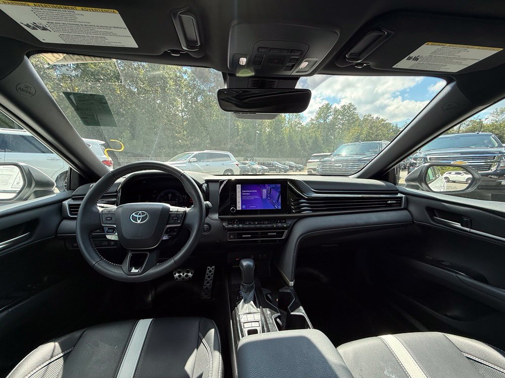 Toyota Camry photo 10