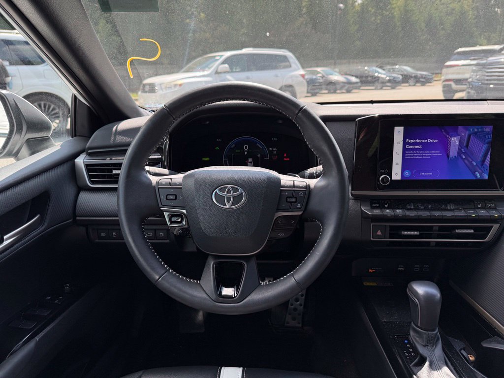 Toyota Camry photo 13