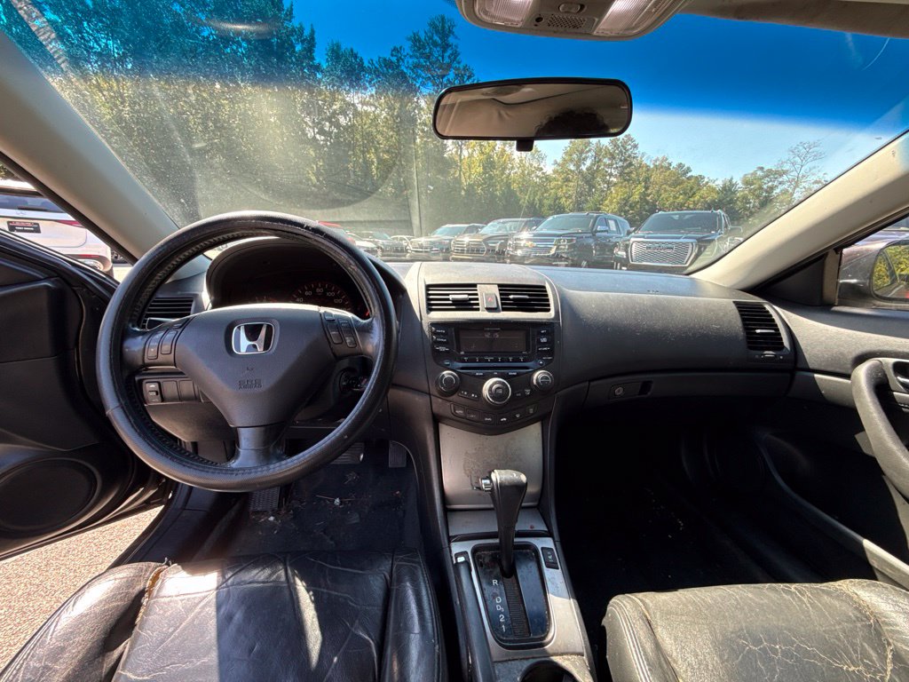 Honda Accord photo 7