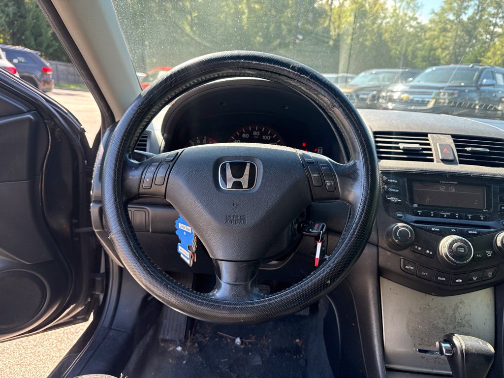 Honda Accord photo 8
