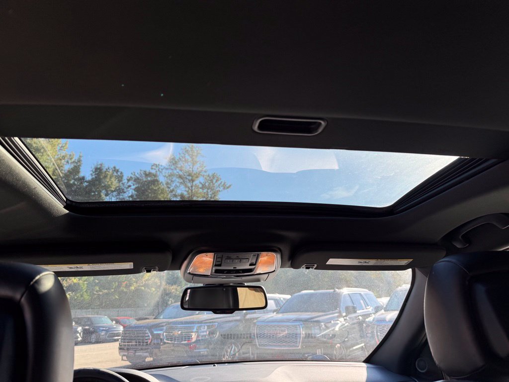 Jeep Grand Cherokee photo 11