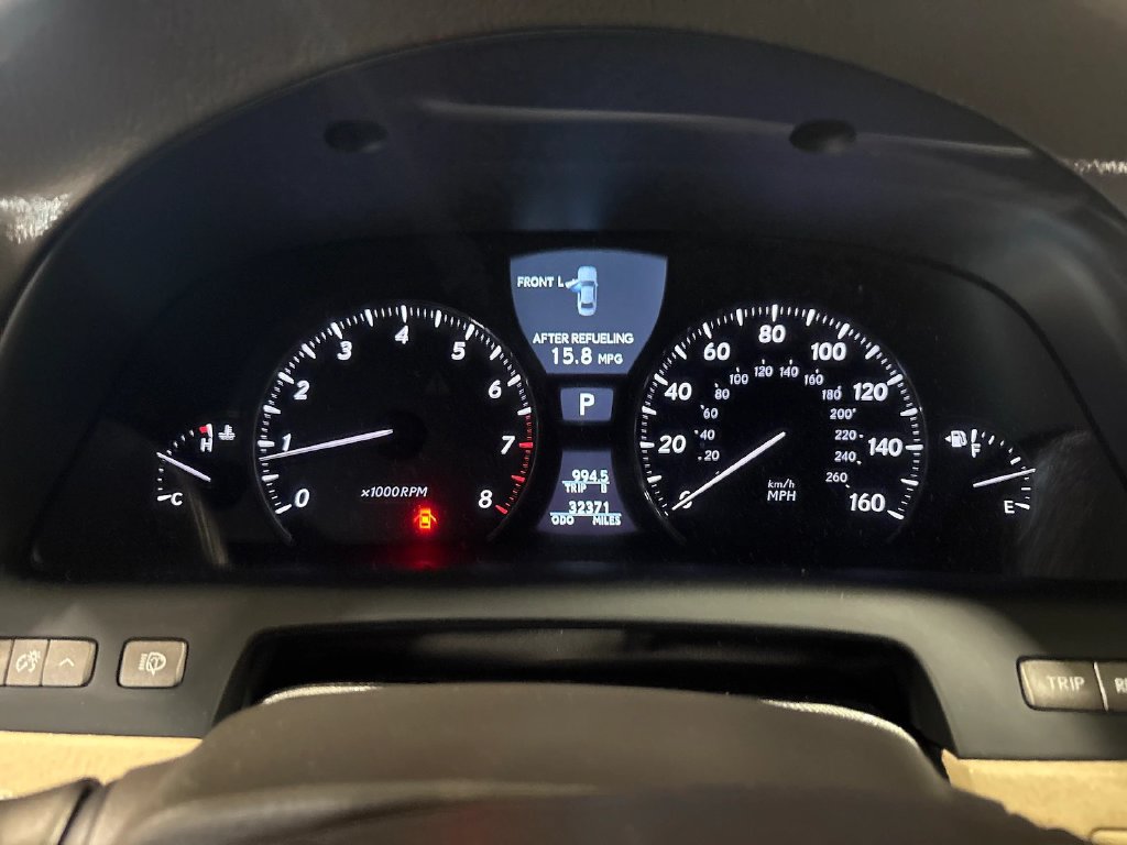 Photo 10 of this Lexus LS 460