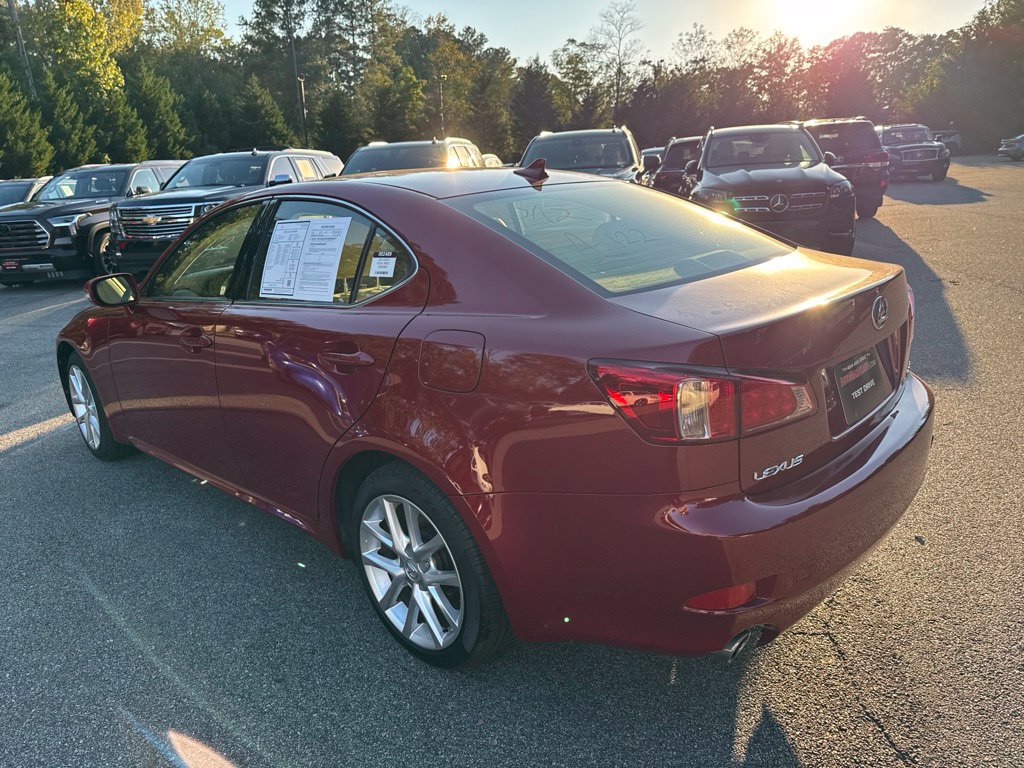 Photo 3 of this Lexus IS 350