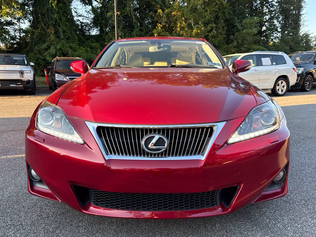 Photo 5 of this Lexus IS 350