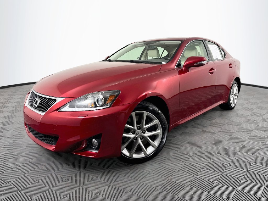 Lexus IS350 photo 2