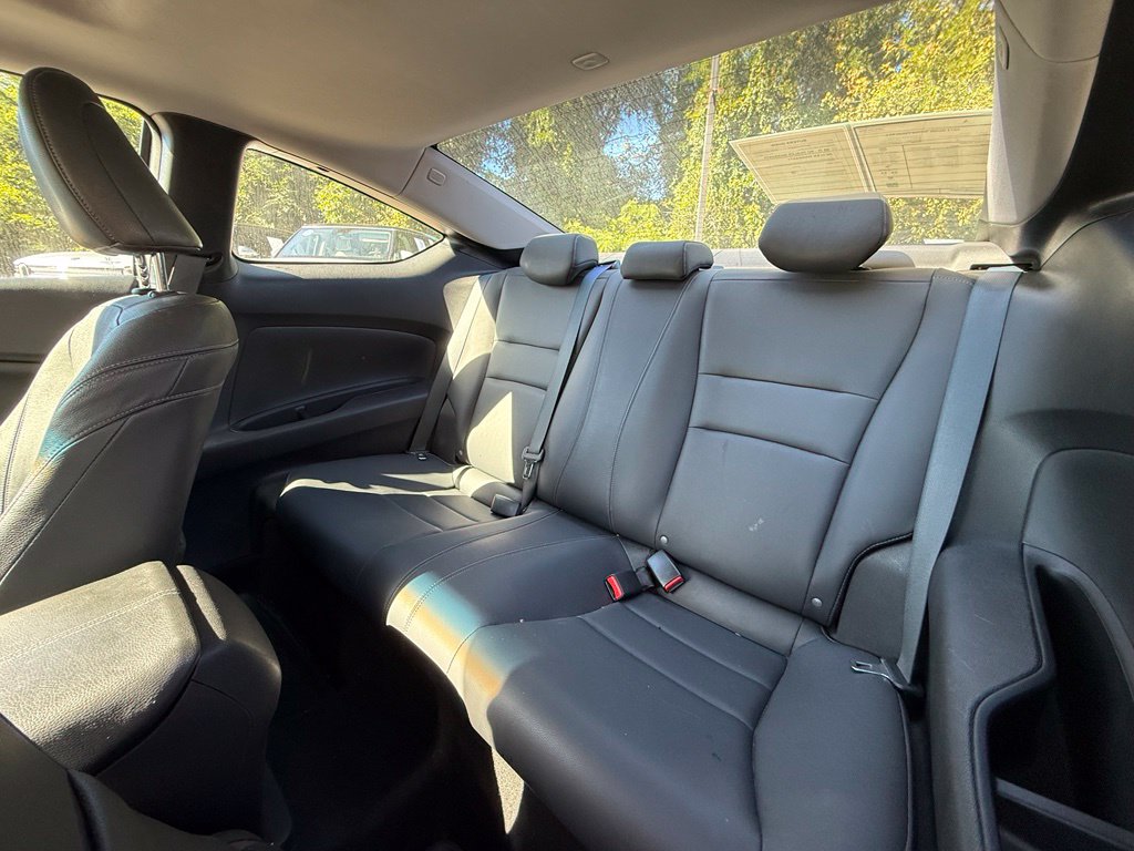 Honda Accord photo 6