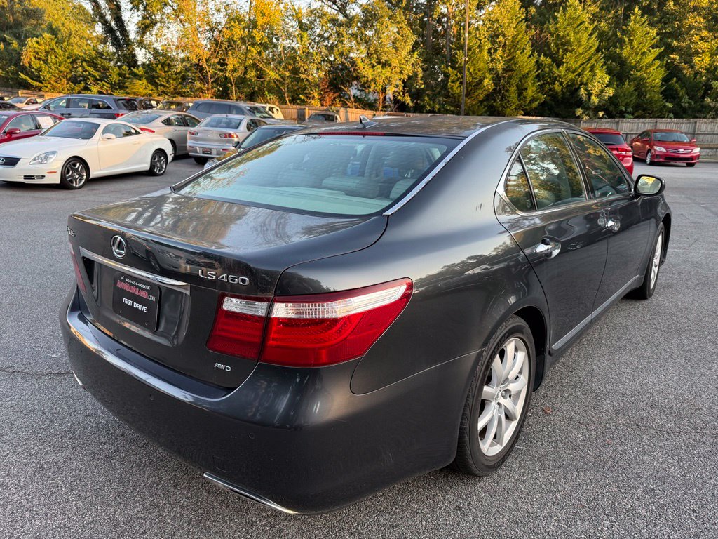 Photo 5 of this Lexus LS 460