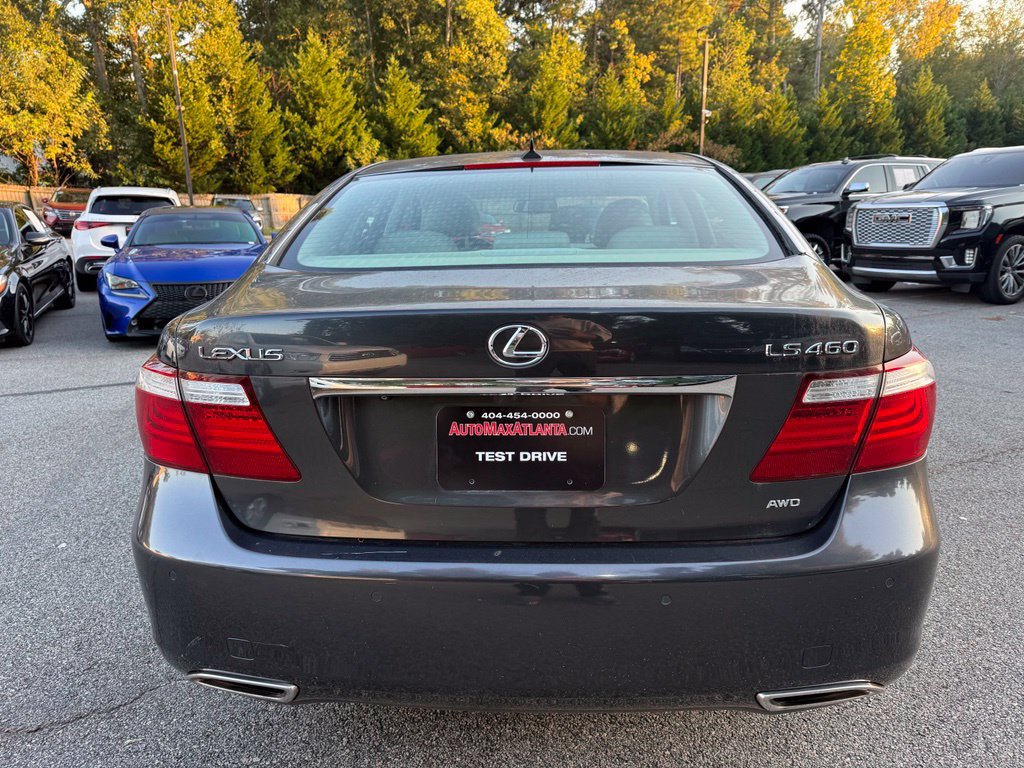 Photo 6 of this Lexus LS 460