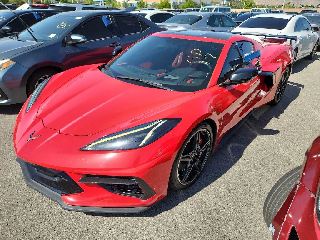Photo 2 of this Chevrolet Corvette