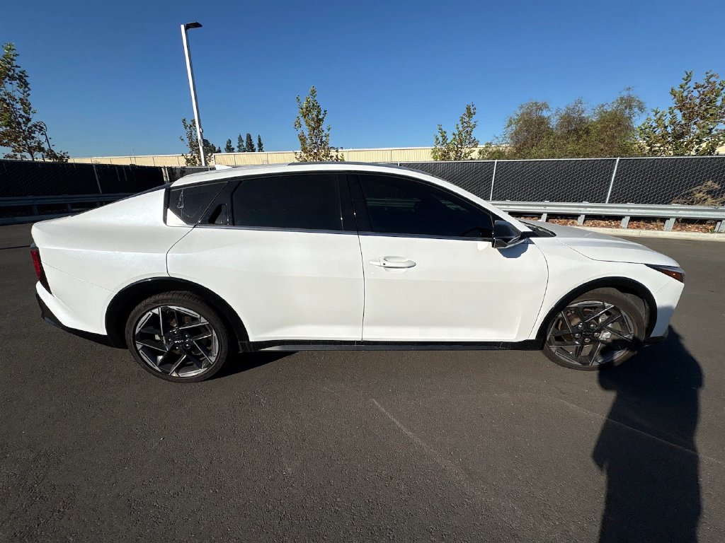 Photo 5 of this Kia K4