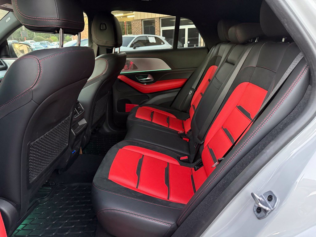 Mercedes-Benz AMG GLE 53 photo 9