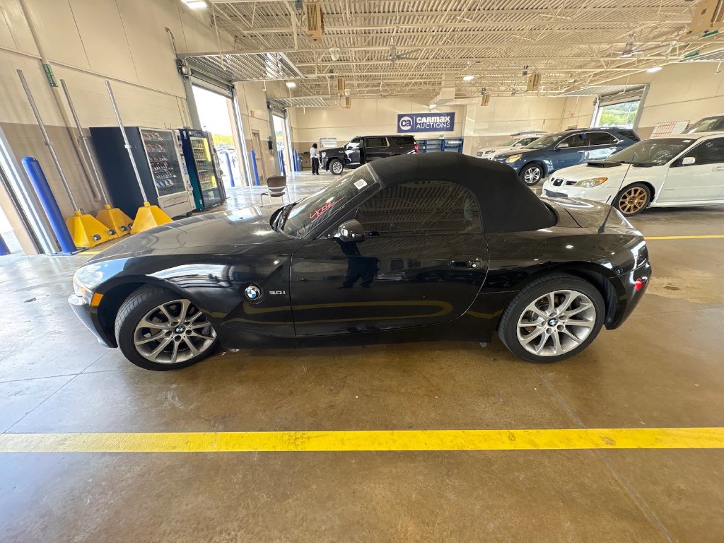 Photo 4 of this BMW Z4