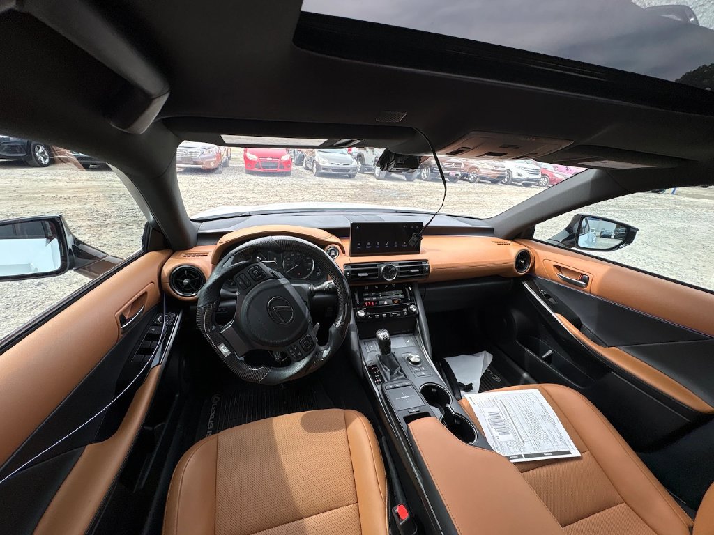 Photo 8 of this Lexus IS 350