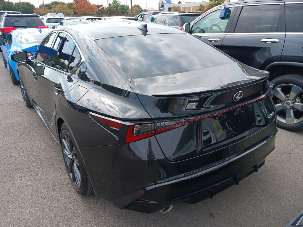 Lexus IS350 photo 4
