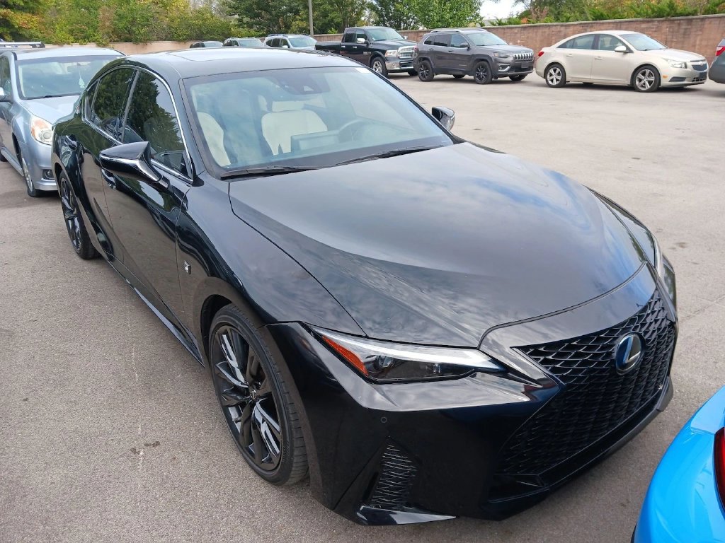 Lexus IS350 photo 3