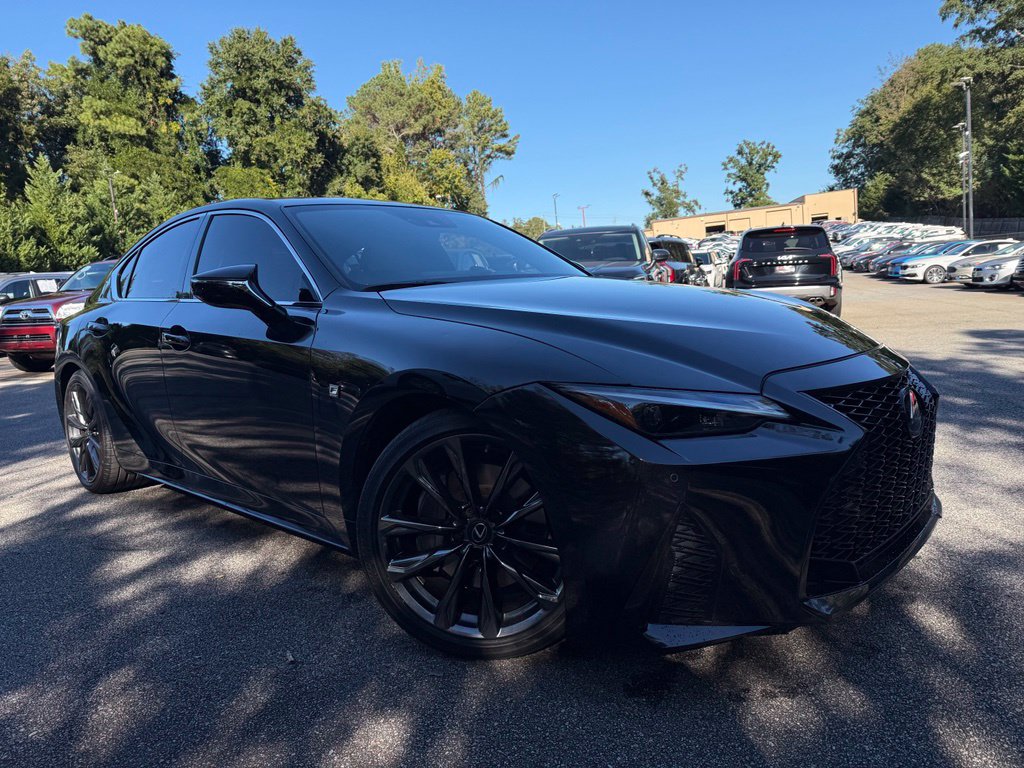 Photo 2 of this Lexus IS 350