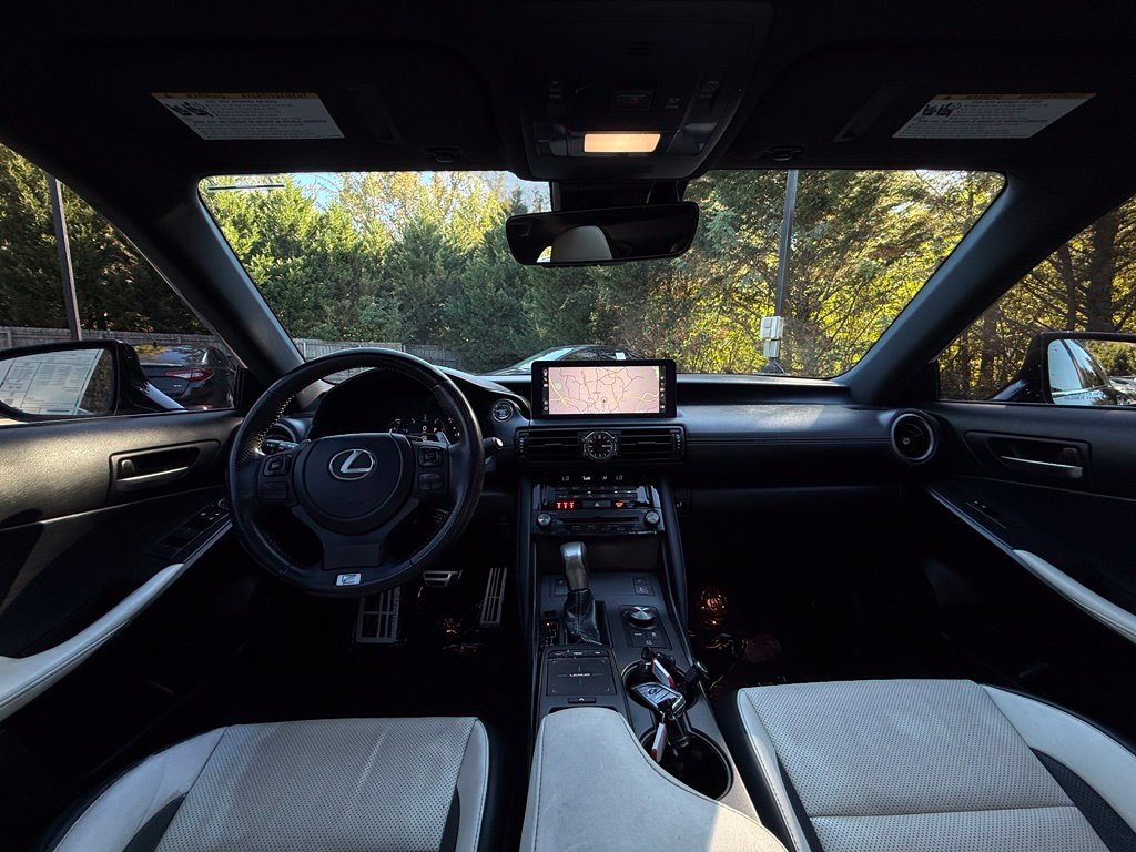Photo 10 of this Lexus IS 350