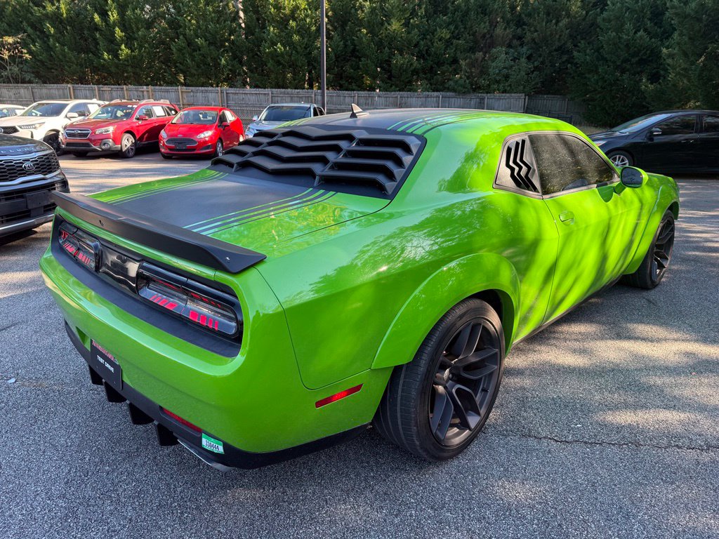 Photo 5 of this Dodge Challenger