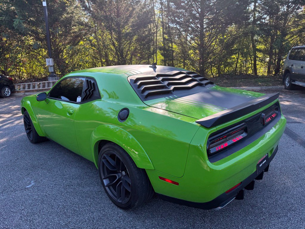 Photo 4 of this Dodge Challenger
