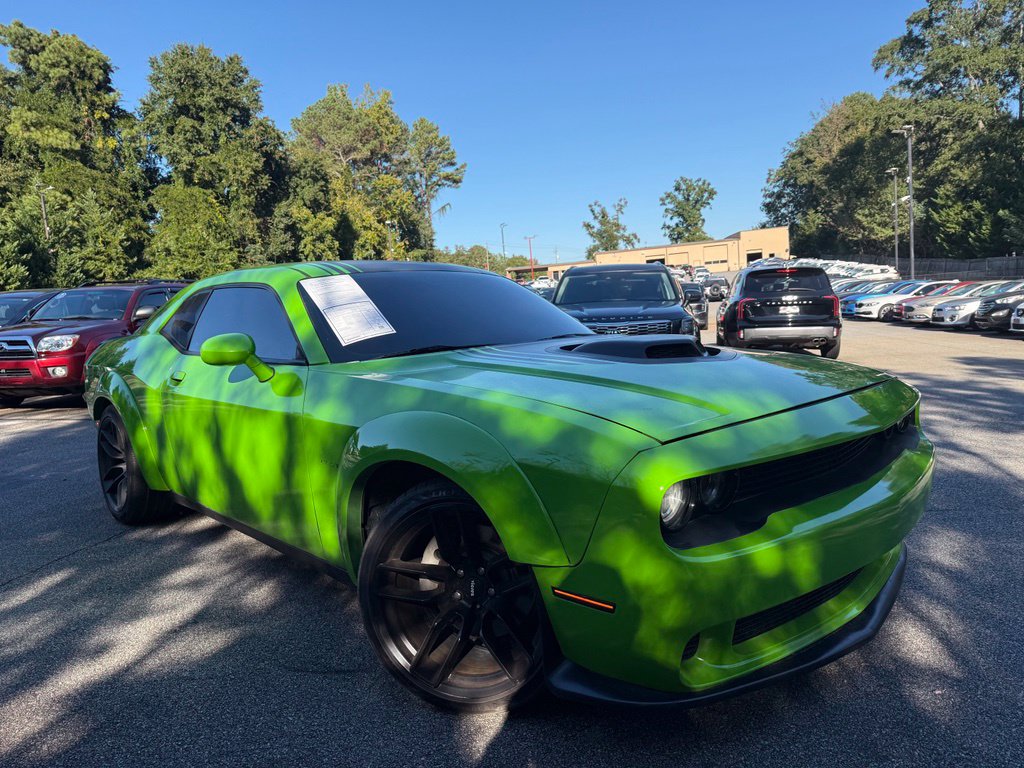 Photo 2 of this Dodge Challenger