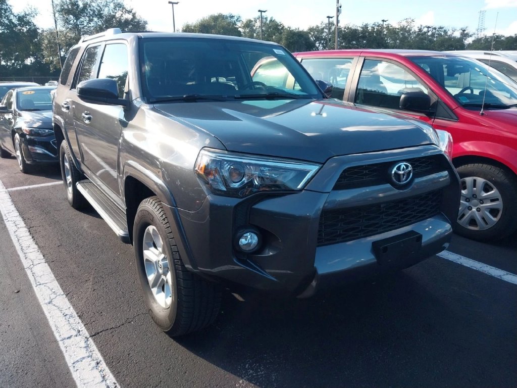 Toyota 4Runner photo 3