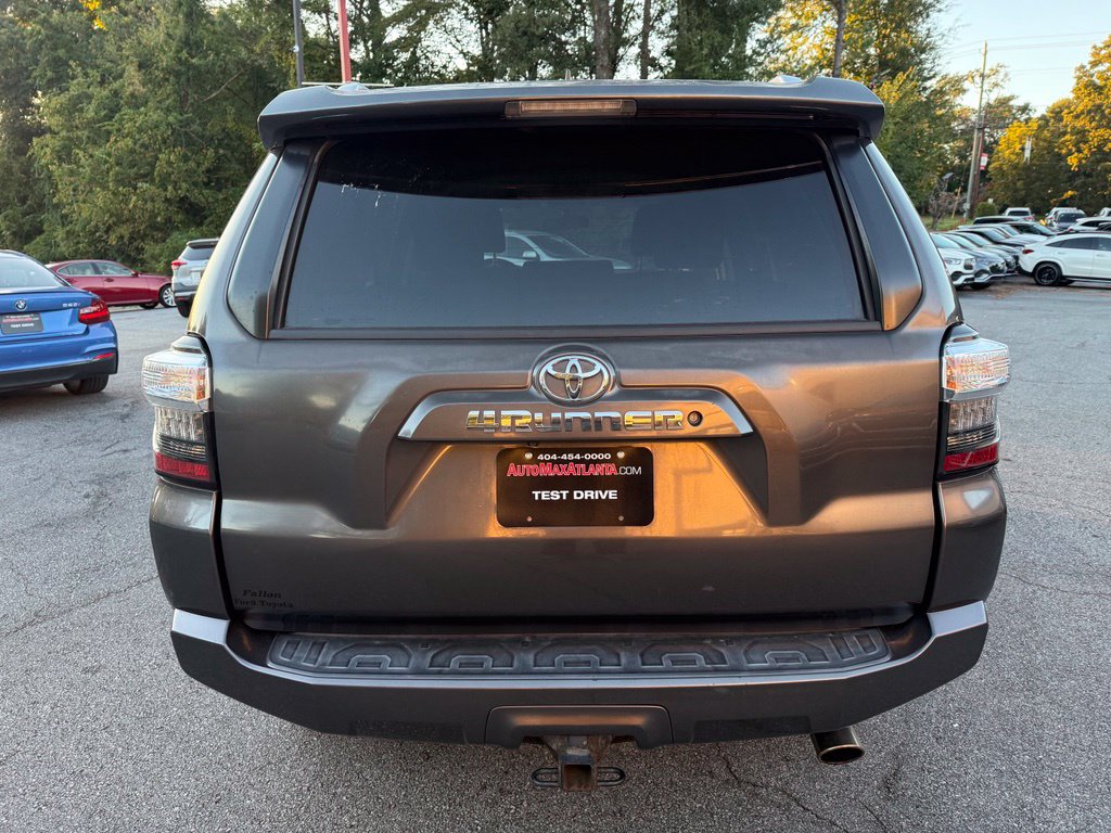 Photo 6 of this Toyota 4Runner