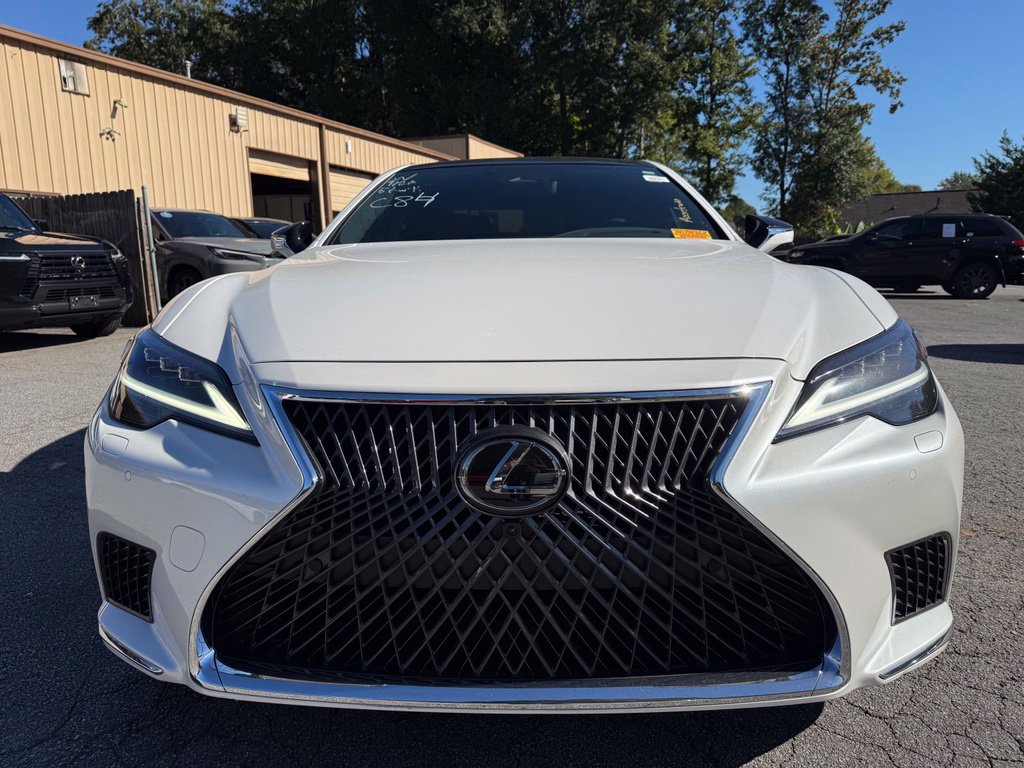 Photo 6 of this Lexus LS 500