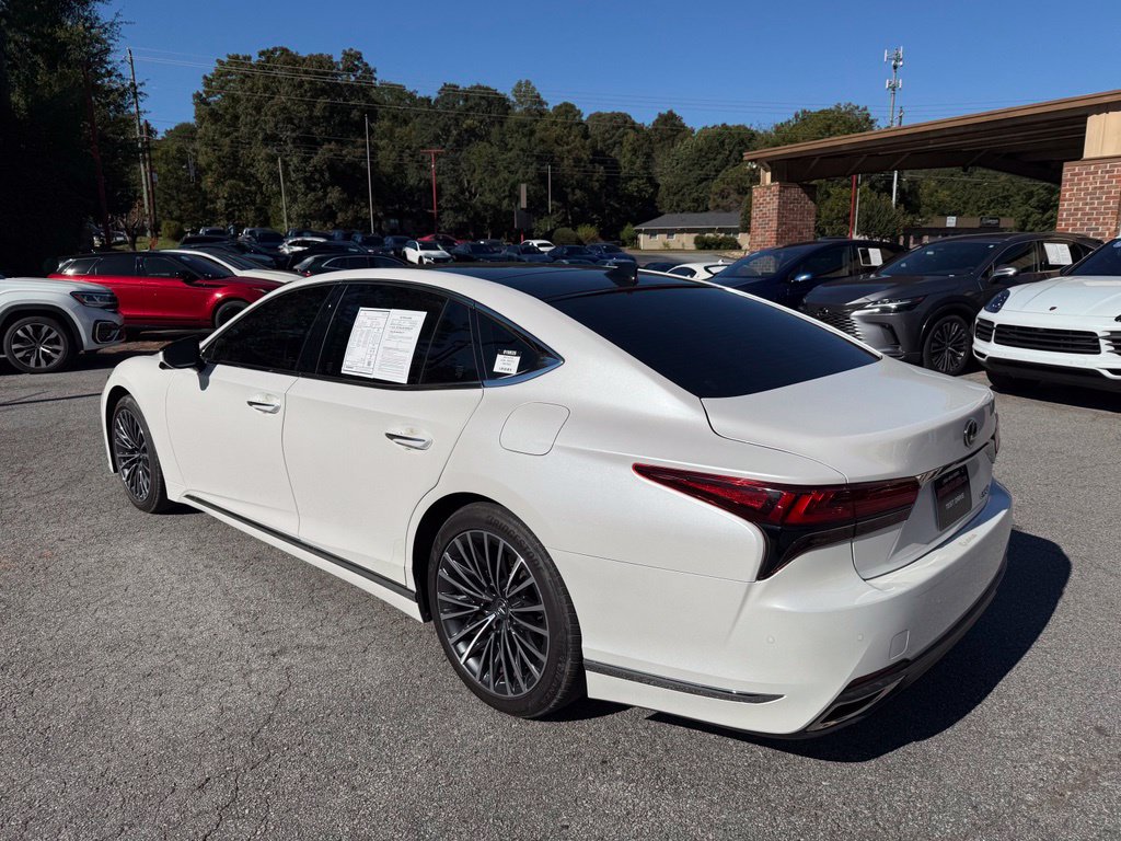 Photo 3 of this Lexus LS 500