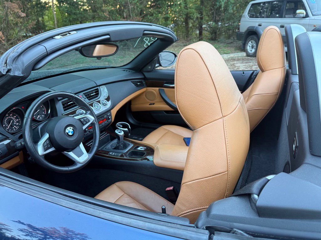 Photo 9 of this BMW Z4