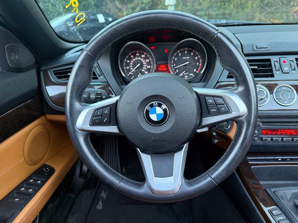 Photo 10 of this BMW Z4