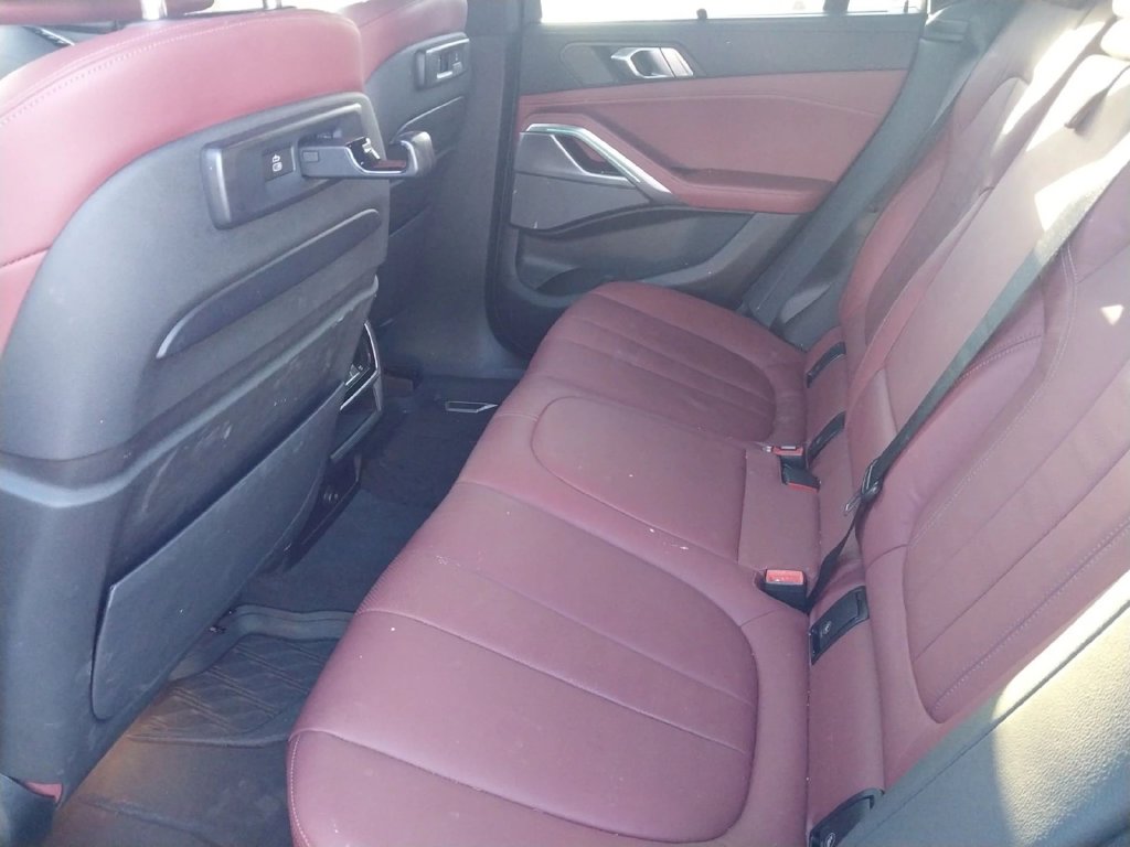 BMW X6 photo 7
