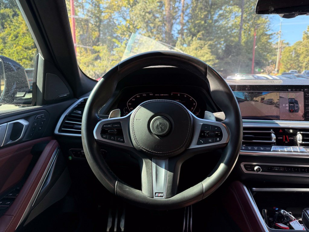 Photo 10 of this BMW X6