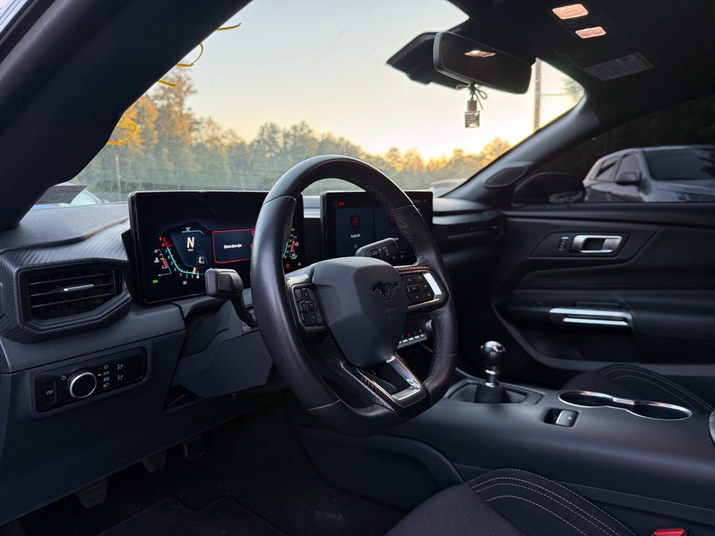 Photo 9 of this Ford Mustang