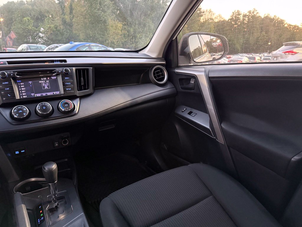Photo 12 of this Toyota RAV4