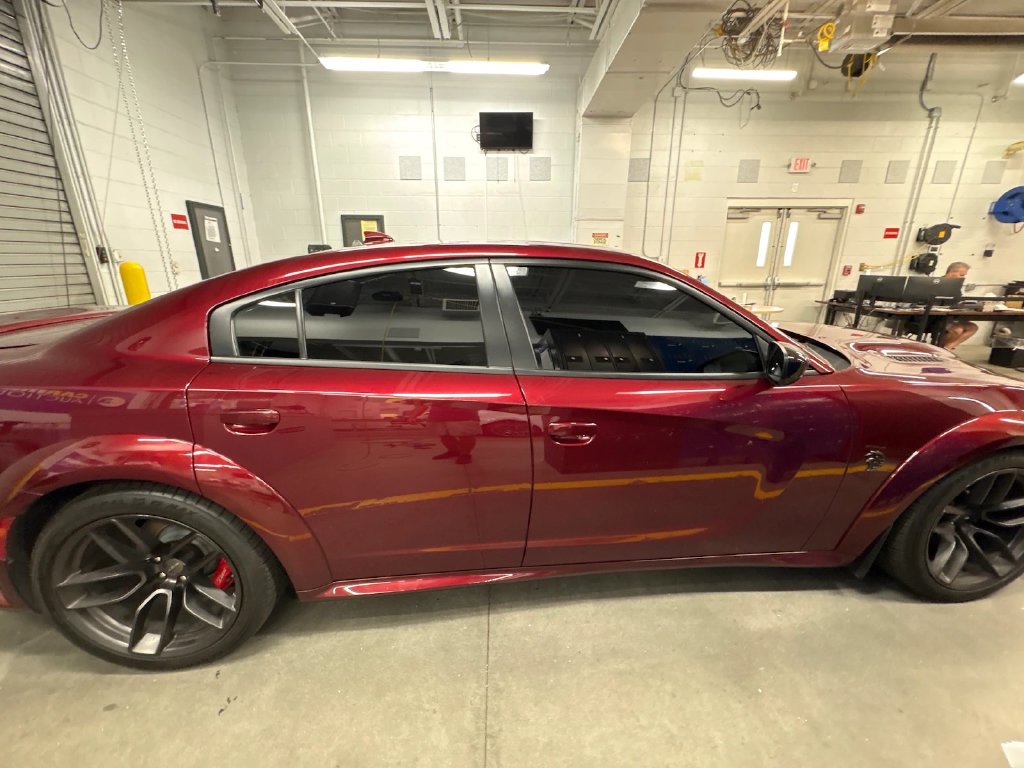 Dodge Charger photo 6