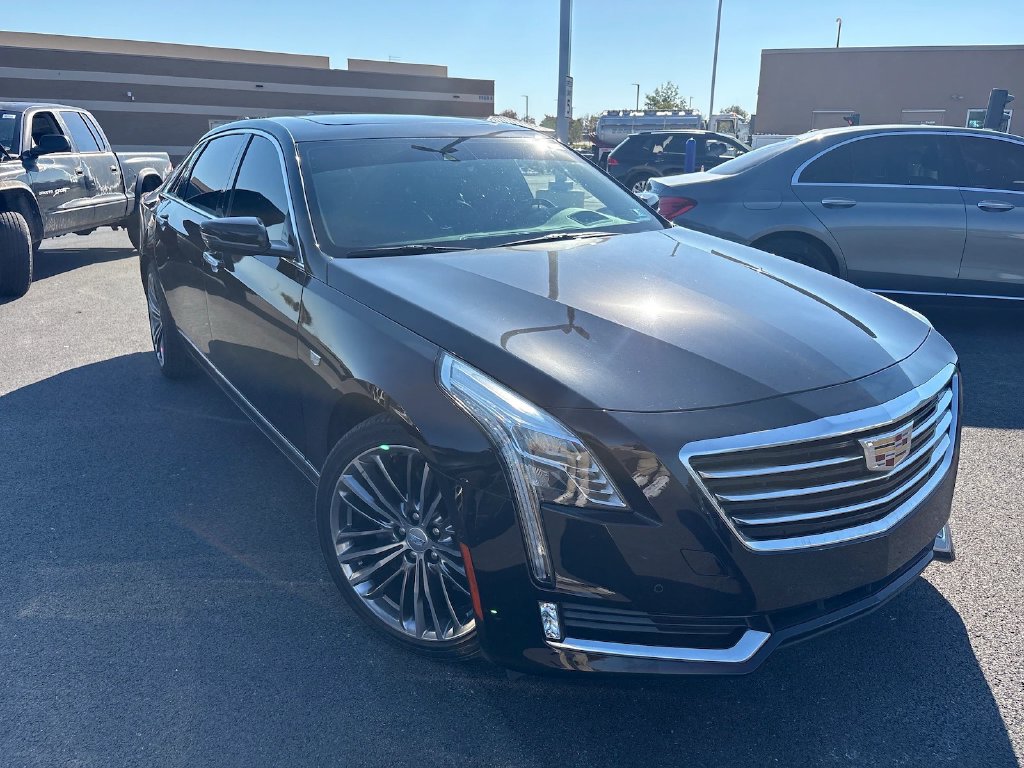 Cadillac CT6 photo 4