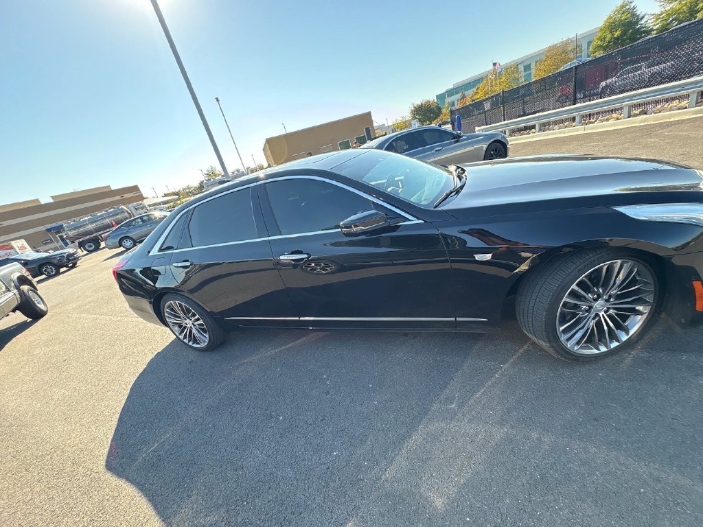 Cadillac CT6 photo 6