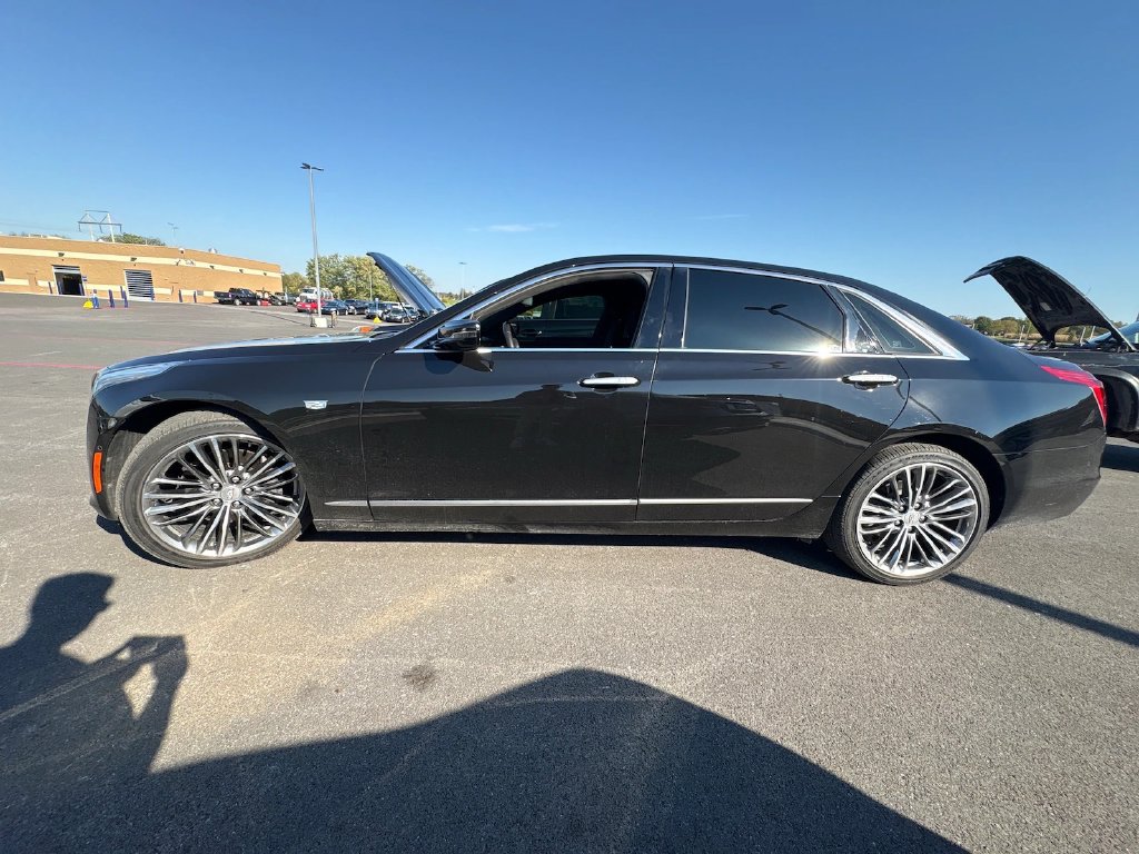 Cadillac CT6 photo 5