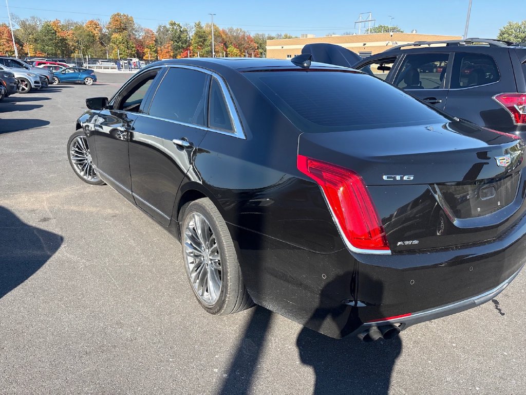 Cadillac CT6 photo 7