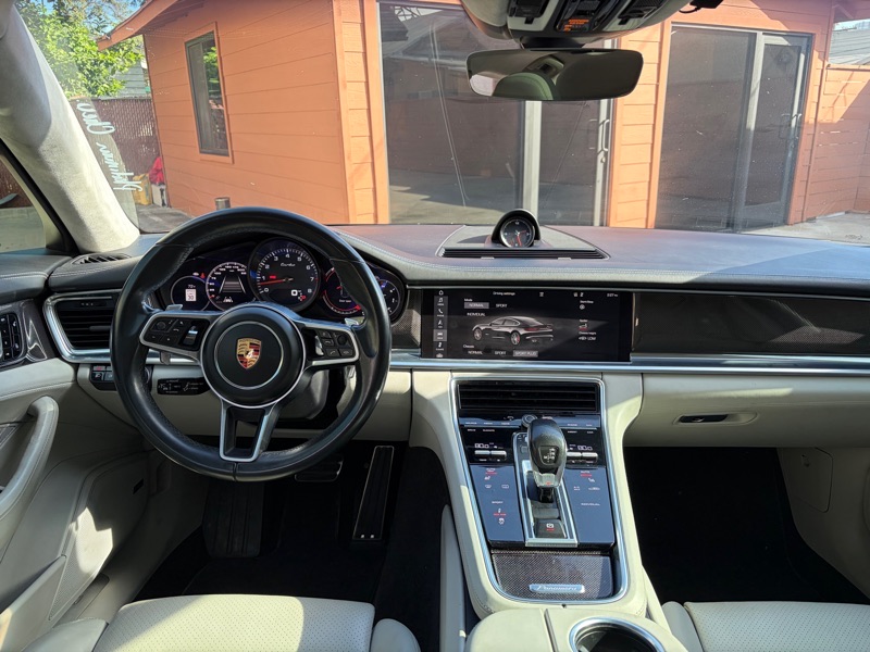 2017 Porsche Panamera Turbo - Photo 5