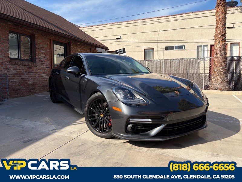 2017 Porsche Panamera Turbo's photo