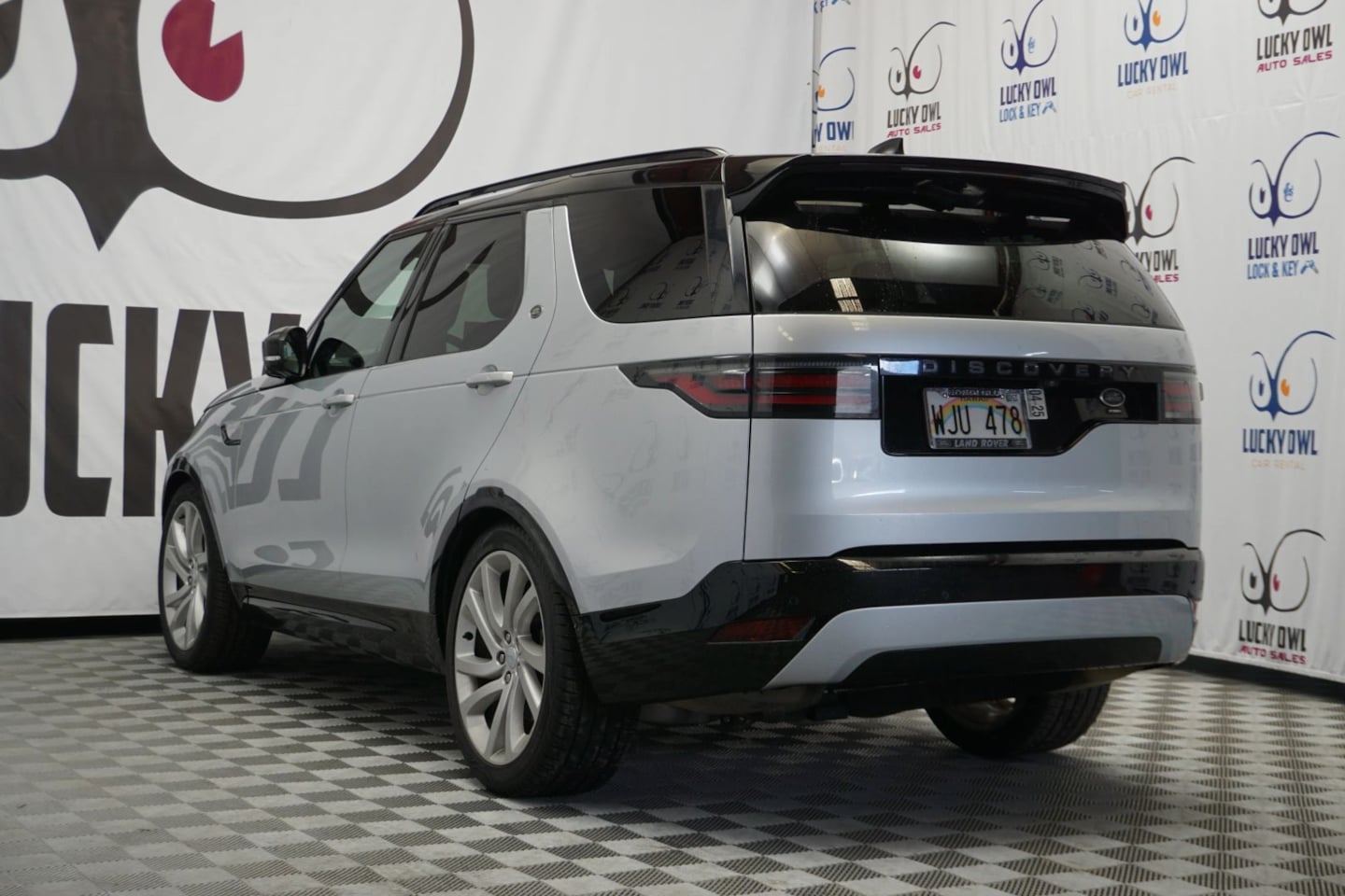 2022 Land Rover Discovery HSE R-Dynamic photo 2