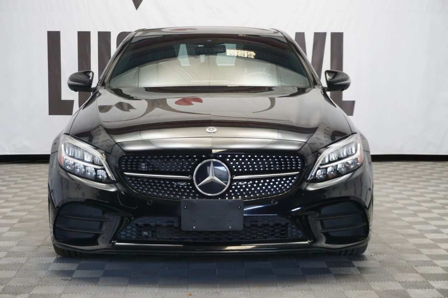 2019 Mercedes Benz C 300 AMG photo 2