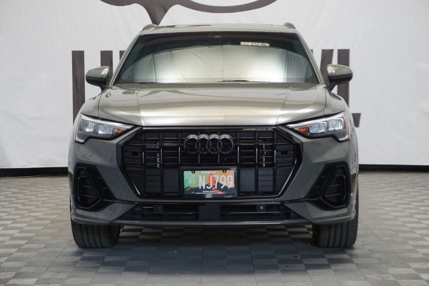 2021 Audi Q3 S line Premium photo 2