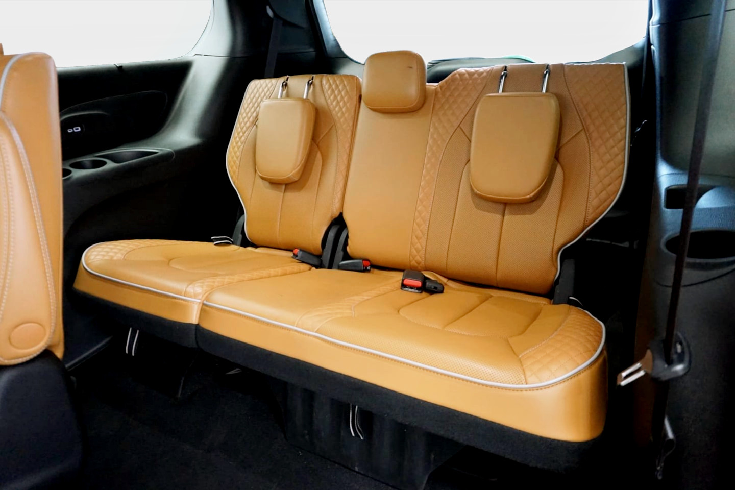 2022 Chrysler Pacifica Hybrid Pinnacle Hybrid - Photo 11