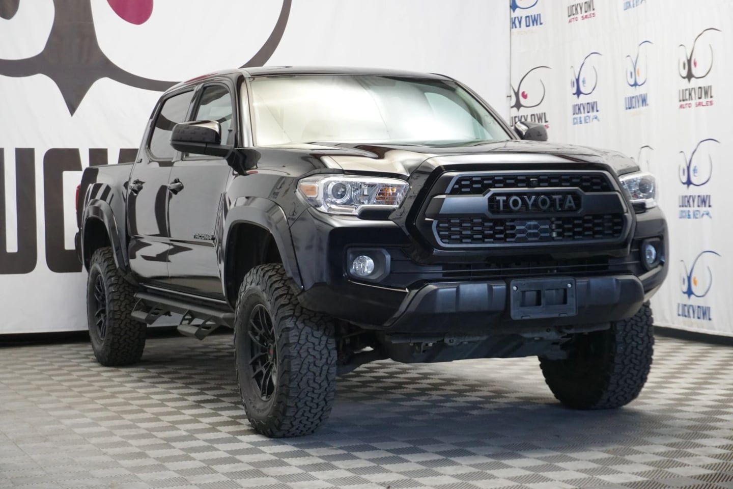 2022 Toyota Tacoma TRD Double Cab V6 photo 3