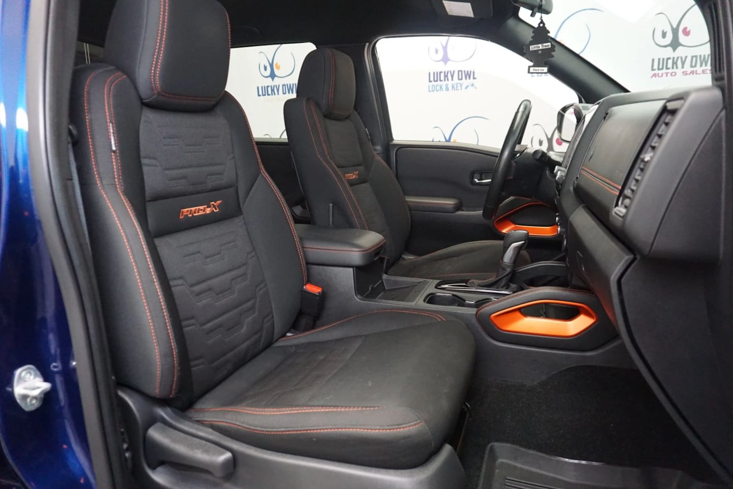 2022 Nissan Frontier PRO-X photo 3