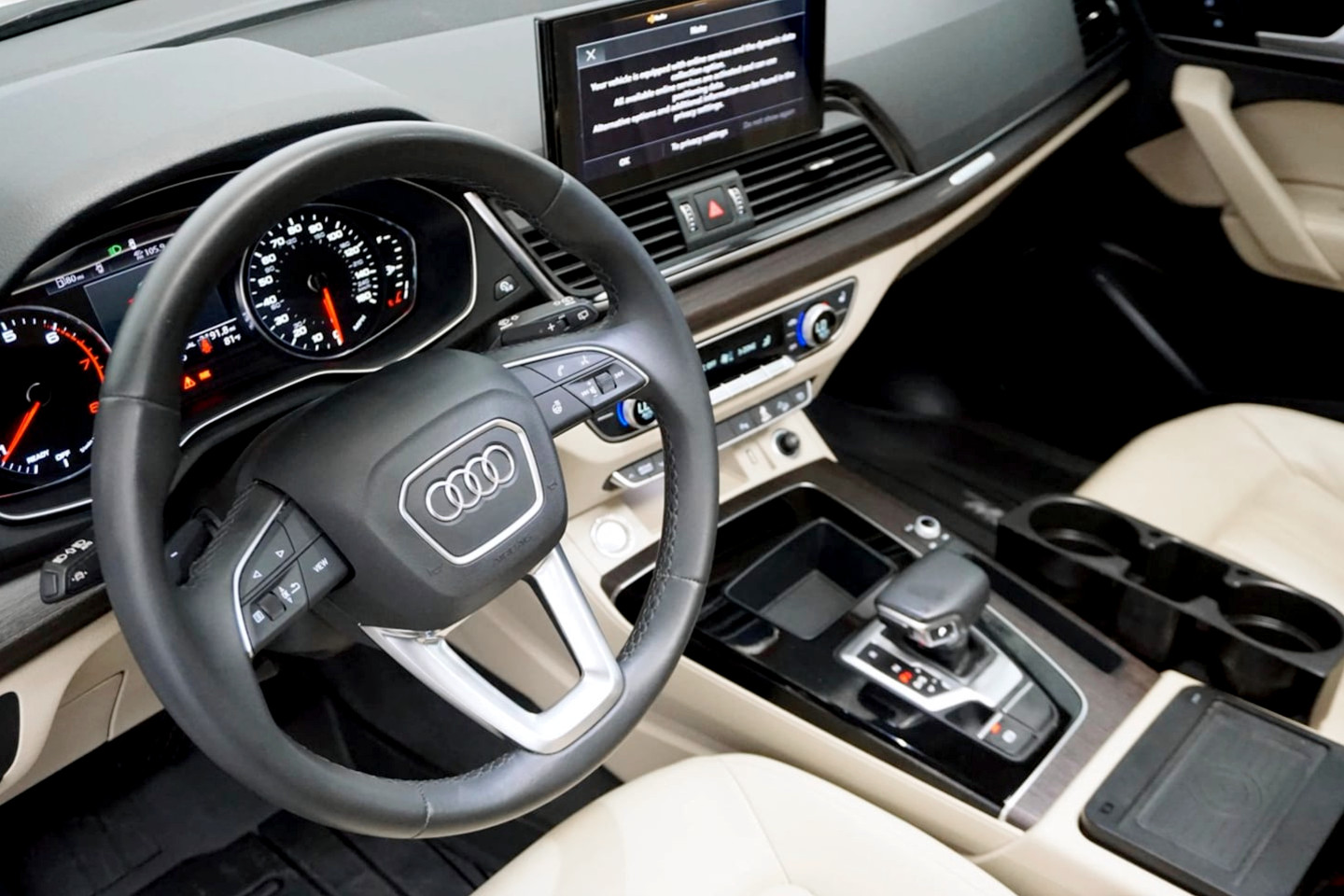 2022 Audi Q5 Premium - Photo 13