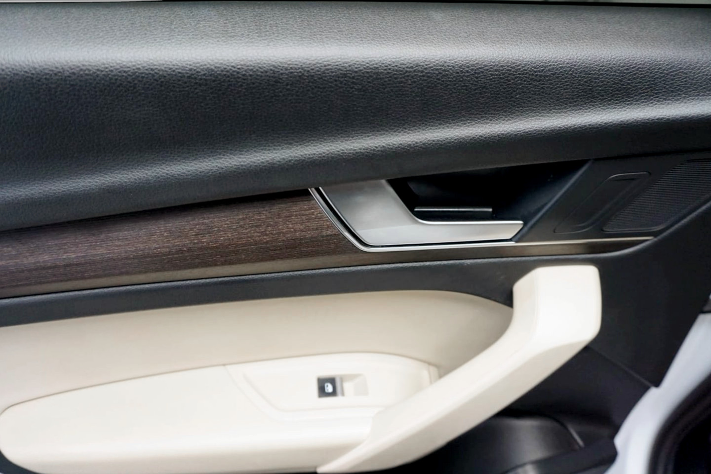 2022 Audi Q5 Premium - Photo 17